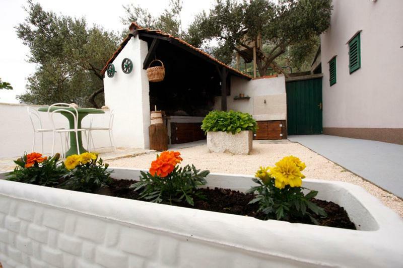 Glavina With Private Pool Apartament Makarska