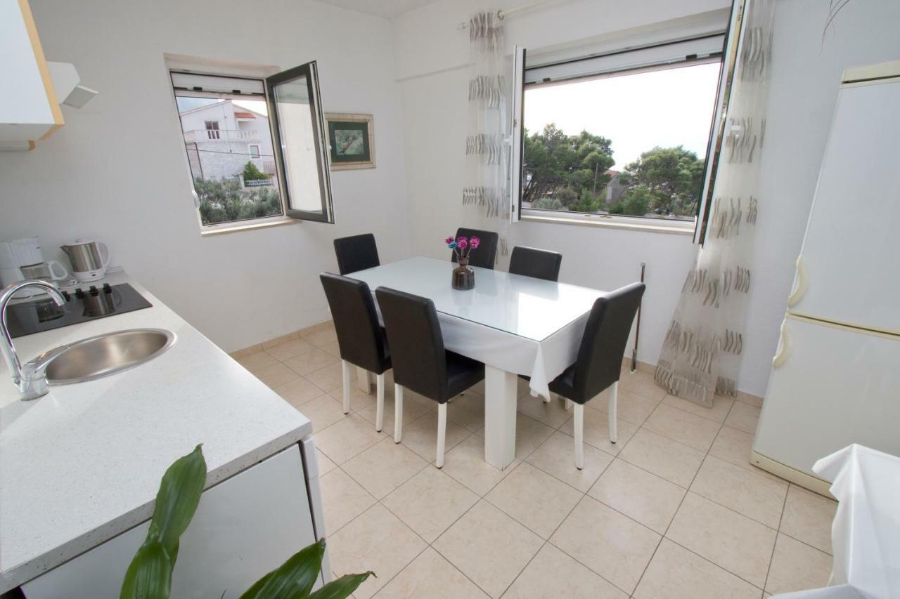 Apartament Glavina With Private Pool Makarska